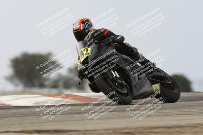 media/May-03-2025-CRA (Sat) [[22b18d099a]]/Races/Race 2/